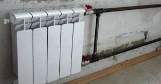 Установка биметаллических радиаторов отопления в квартире в Выксе - от 2101 руб.